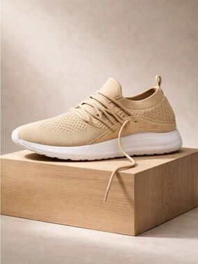 NWT Lane Eight Unisex Trainer AD 1 Athletic Tennis Shoes Tan - Size W 9
